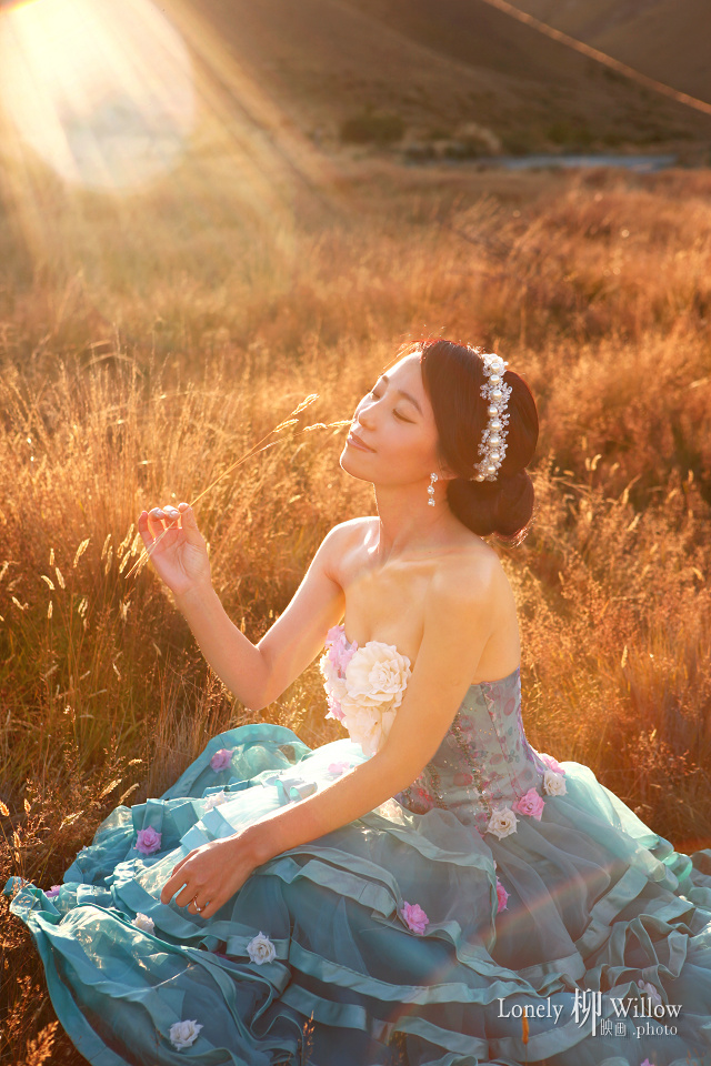 20130222lynn_goldengrass070