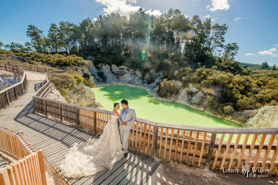 艳丽的地热公园