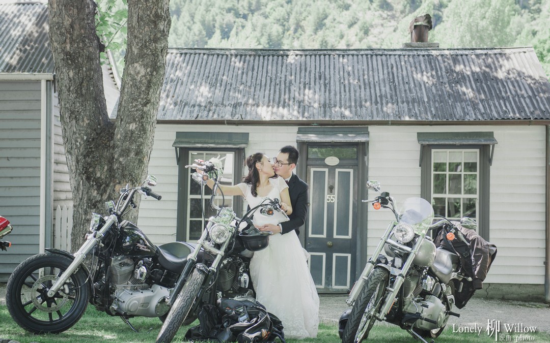 骑着哈雷上雪山