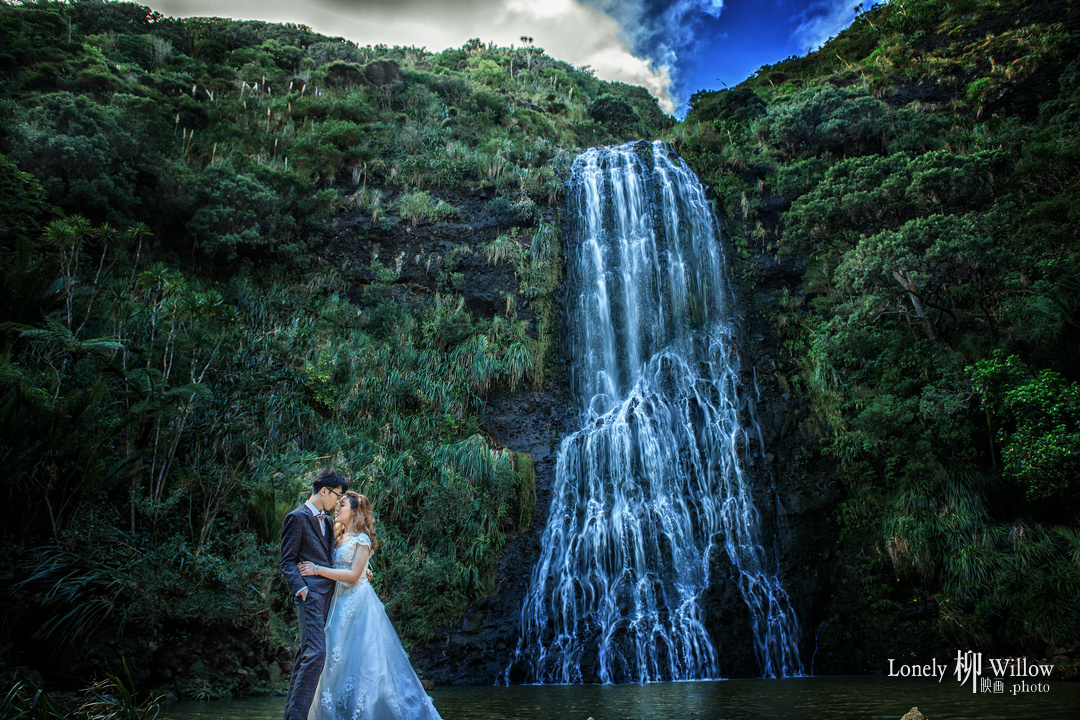 20180517soleil_waterfall0046