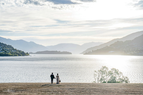 皇后镇的金色落日湖边